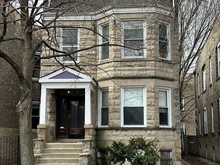 2150 N Kedzie Blvd #2 — Photo 1