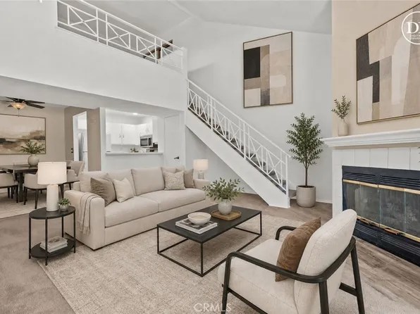 23745 Del Monte Dr Unit 152, Santa Clarita, CA 91355