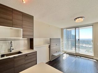 13398 104th Ave #3212, Surrey, BC V3T 1V6