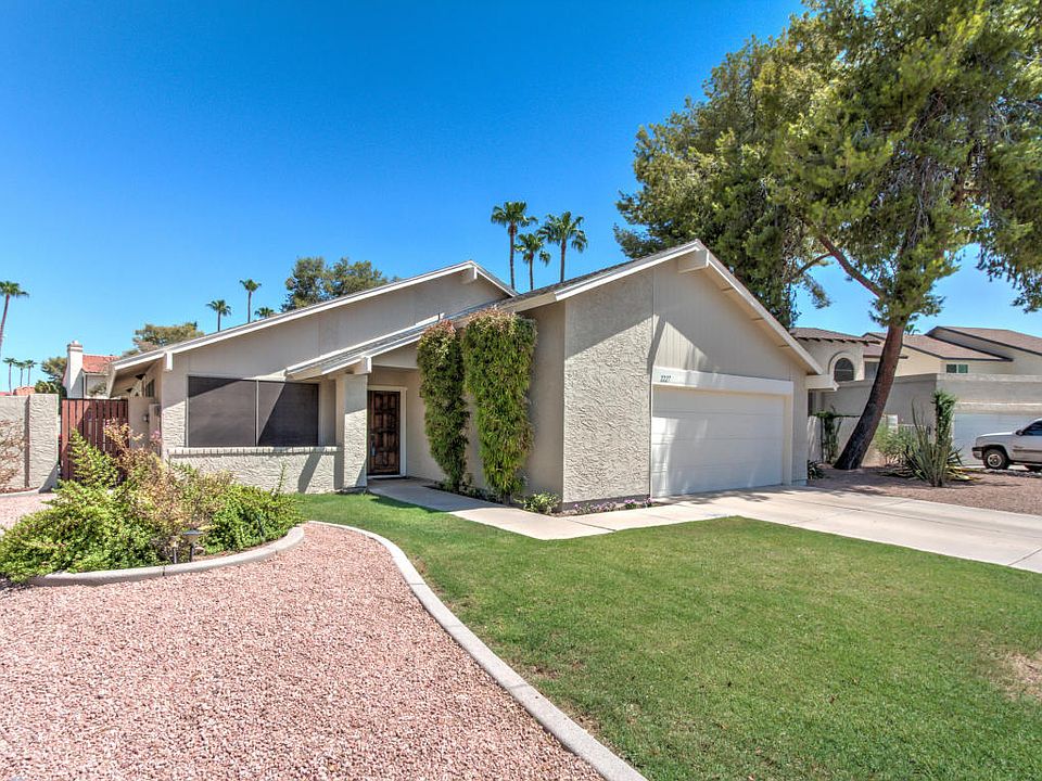 1st image of 2227 S Las Palmas Cir