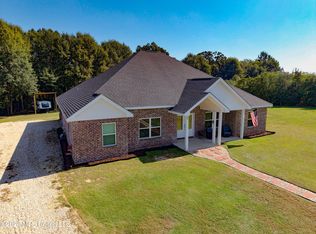 86 Theodore Dr, Poplarville, MS 39470