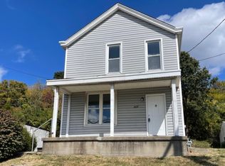 408 Three Rivers Pkwy, North Bend, OH 45052