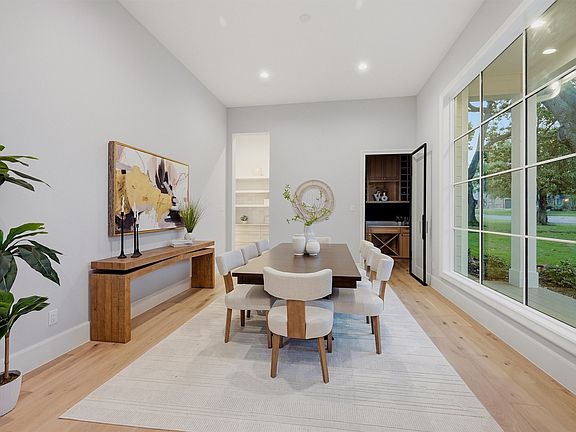 4th image of 6254 Prestoncrest Ln