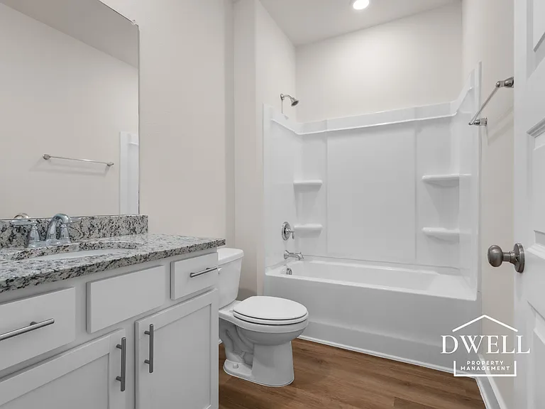1009 Hayward Loop — Photo 26