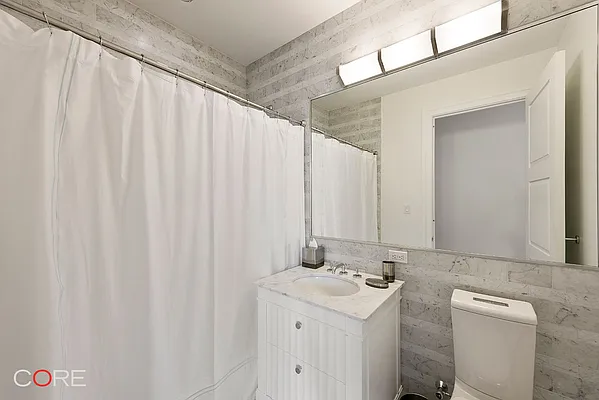 Rented by CORE | media 30