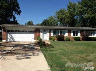 25 Nassau Cir, Saint Louis, MO