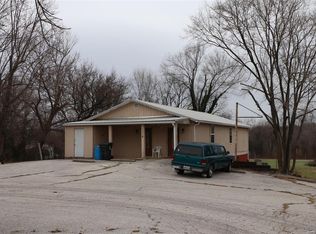 501 Main St, Mineral Point, MO 63660