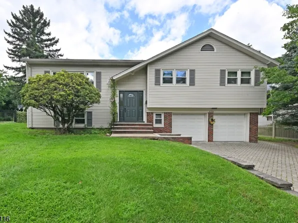 459 Tulane Ct, Paramus Boro, NJ 07652