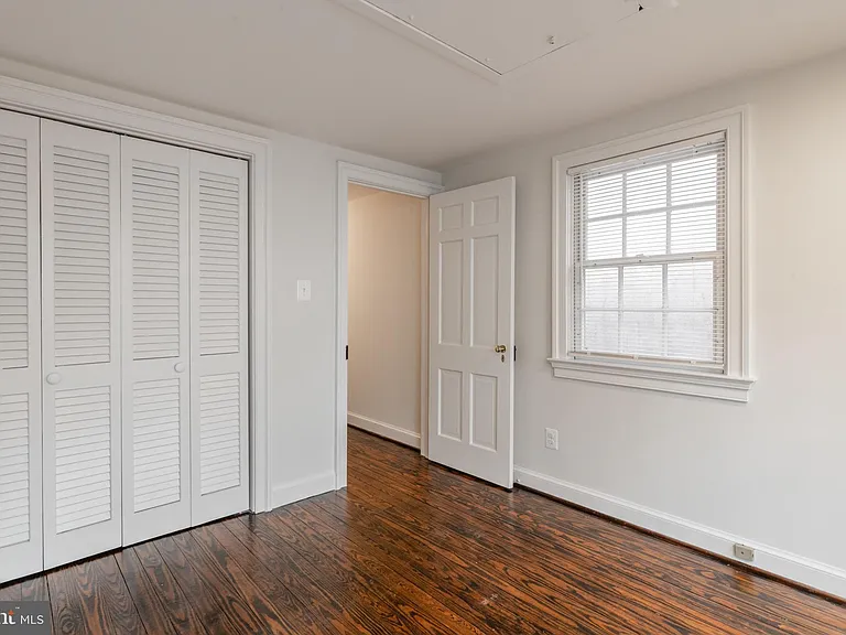 511 Wilkes St — Photo 18