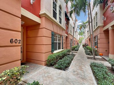 1033 NE 17th Way #602, Fort Lauderdale, FL, 33305