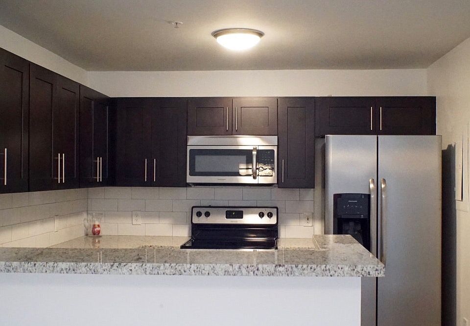 1st image of 4560 NW 107th Ave APT 307