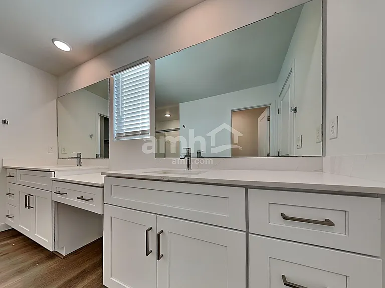 18458 W El Cortez Pl — Photo 14