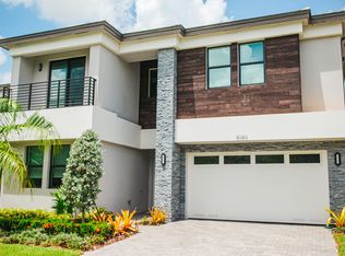 8086 Laurel Falls Dr, Boca Raton, FL 33496