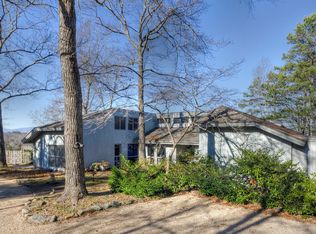 1747 Lambs Rd, Charlottesville, VA 22901