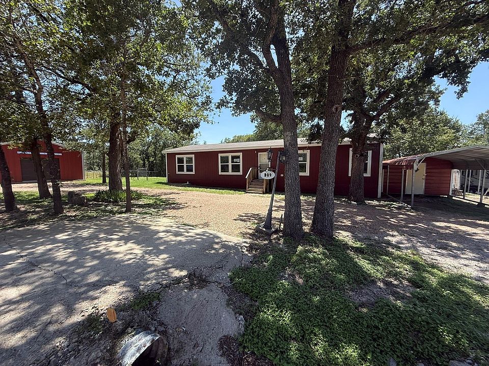 1st image of 600 Lakeview Loop