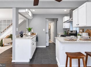10634 Maple St, Fairfax, VA 22030