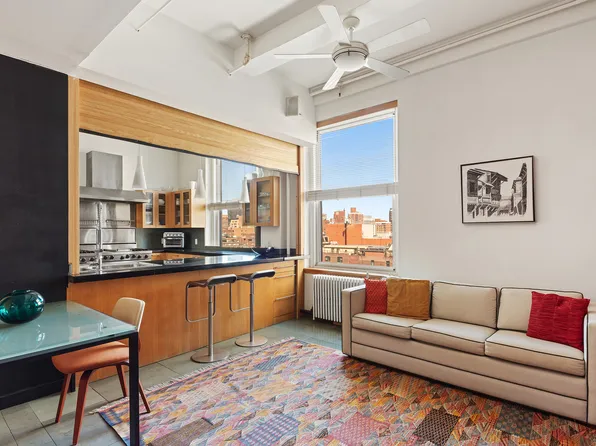 118 East 25th Street image 11 of 18