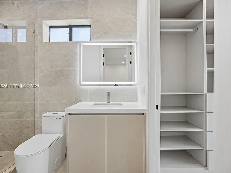 1337 NE 13th Ave #1337 — Photo 38