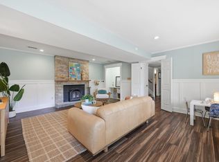 9825 Betteker Ln, Rockville, MD 20854