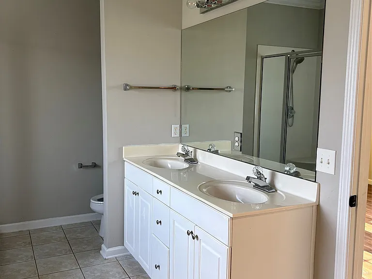 9506 Greythorne Ct — Photo 19