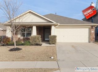 15744 Landing Creek Ln, Roanoke, TX 76262
