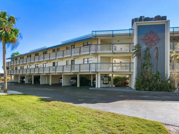 11650 Capri Cir S APT 203, Treasure Island, FL 33706