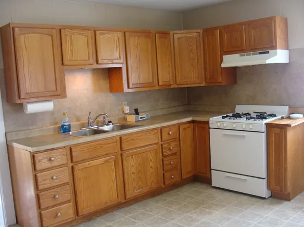 611 W Lawrence Ave, Effingham, IL 62401