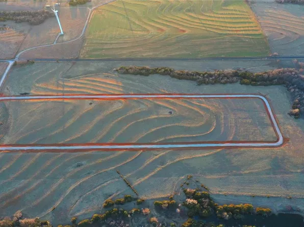 Heartland Cir Lot 10 & 11, Minco, OK 73059