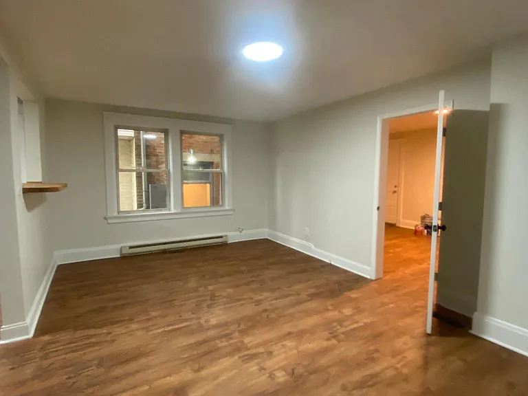 333 W Pike St #1 — Photo 2
