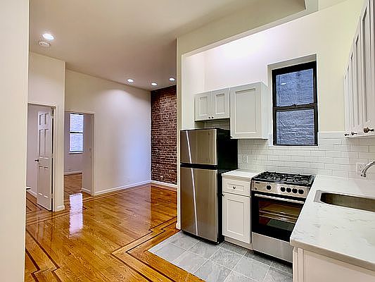1st image of 366 Broome St APT 52