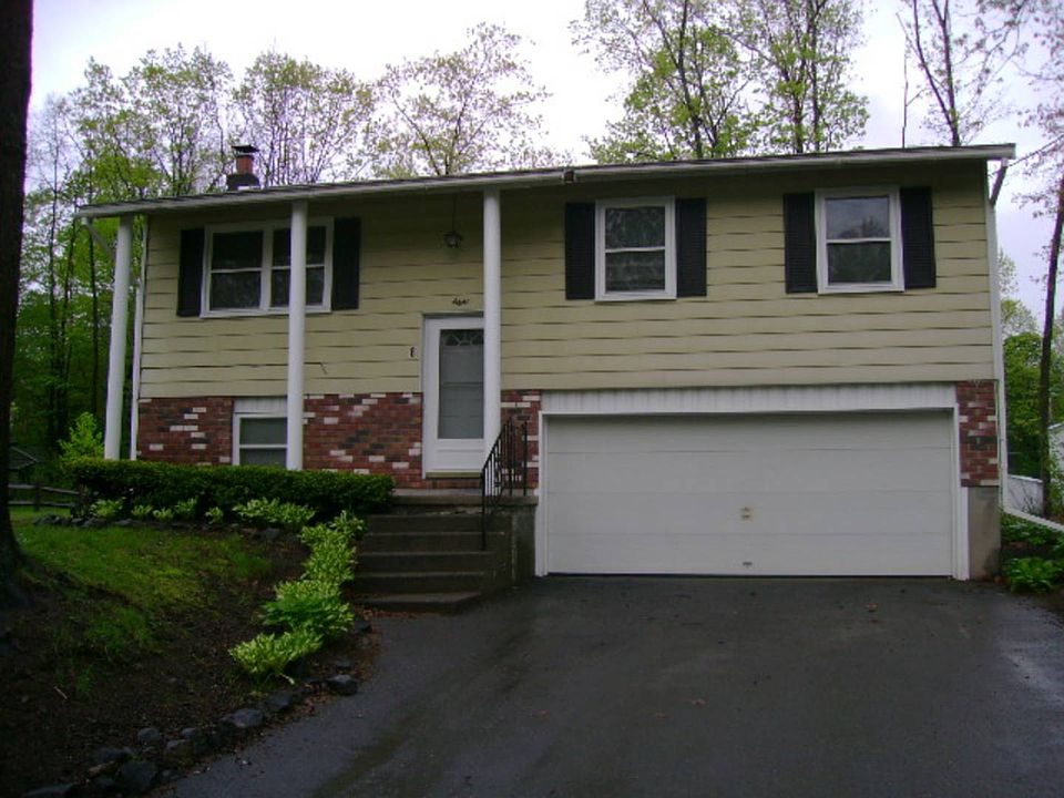 1st image of 8 Lincoln Ct
