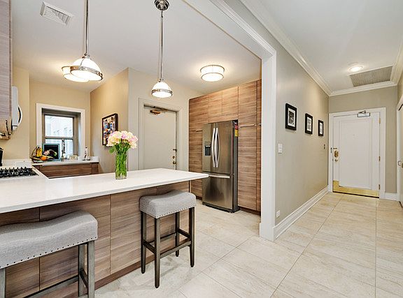 2nd image of 3400 N Lake Shore Dr APT 8C