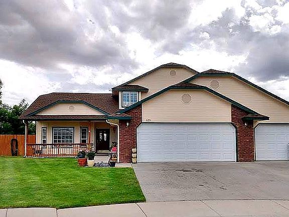 Beauty on a cloudy day!