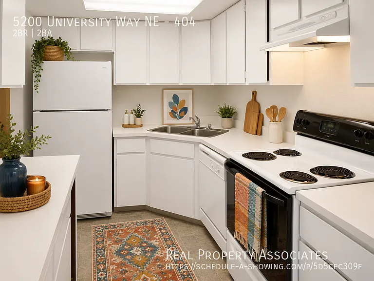 5200 University Way NE #404 — Photo 9