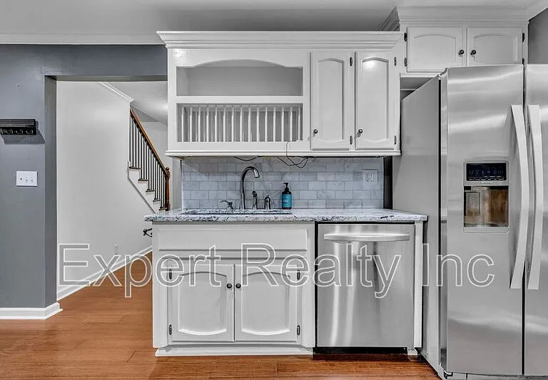 5501 Heath Row Dr — Photo 25