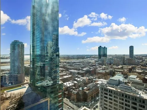 99 Hudson Street image 3 of 32