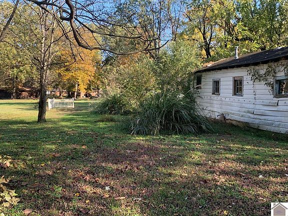 3rd image of 266 Lone Valley Rd