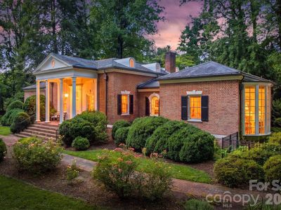 202 Woodside Pl SW, Lenoir, NC, 28645