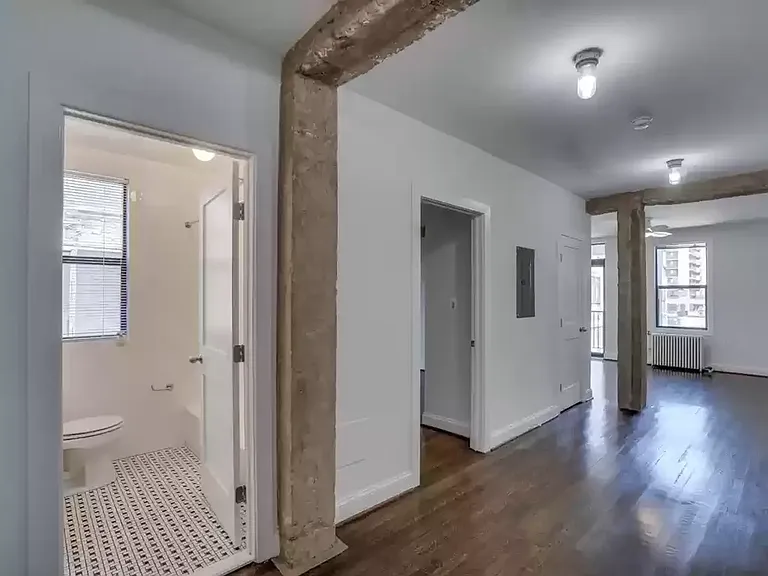 1443 T St NW #32 — Photo 28