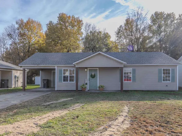 600 Meadow Ln, Paragould, AR 72450