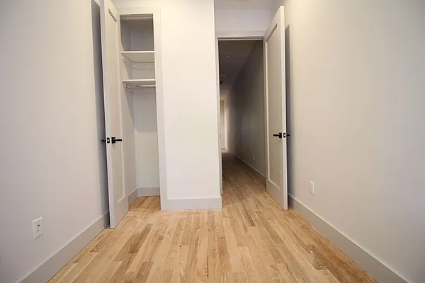 Rented by Nooklyn NYC LLC | media 48