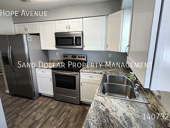 3rd image of 2414 Hope Ave
