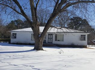 135 W Grand Ave, Jackson, TN 38301