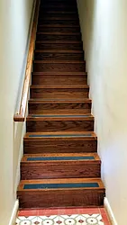 Rented by Domus Realty