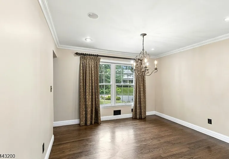 162 Mountainview Dr — Photo 9