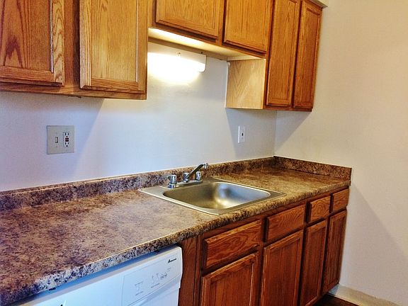 5th image of 5696 E Liberty Blvd APT 6