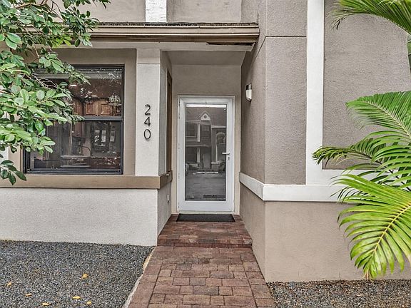 2nd image of 240 City View Drive #240