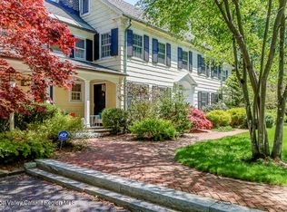 229 High St, Pittsfield, MA 01201