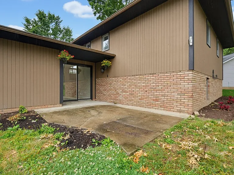 5460 Echodell Ave NW — Photo 30
