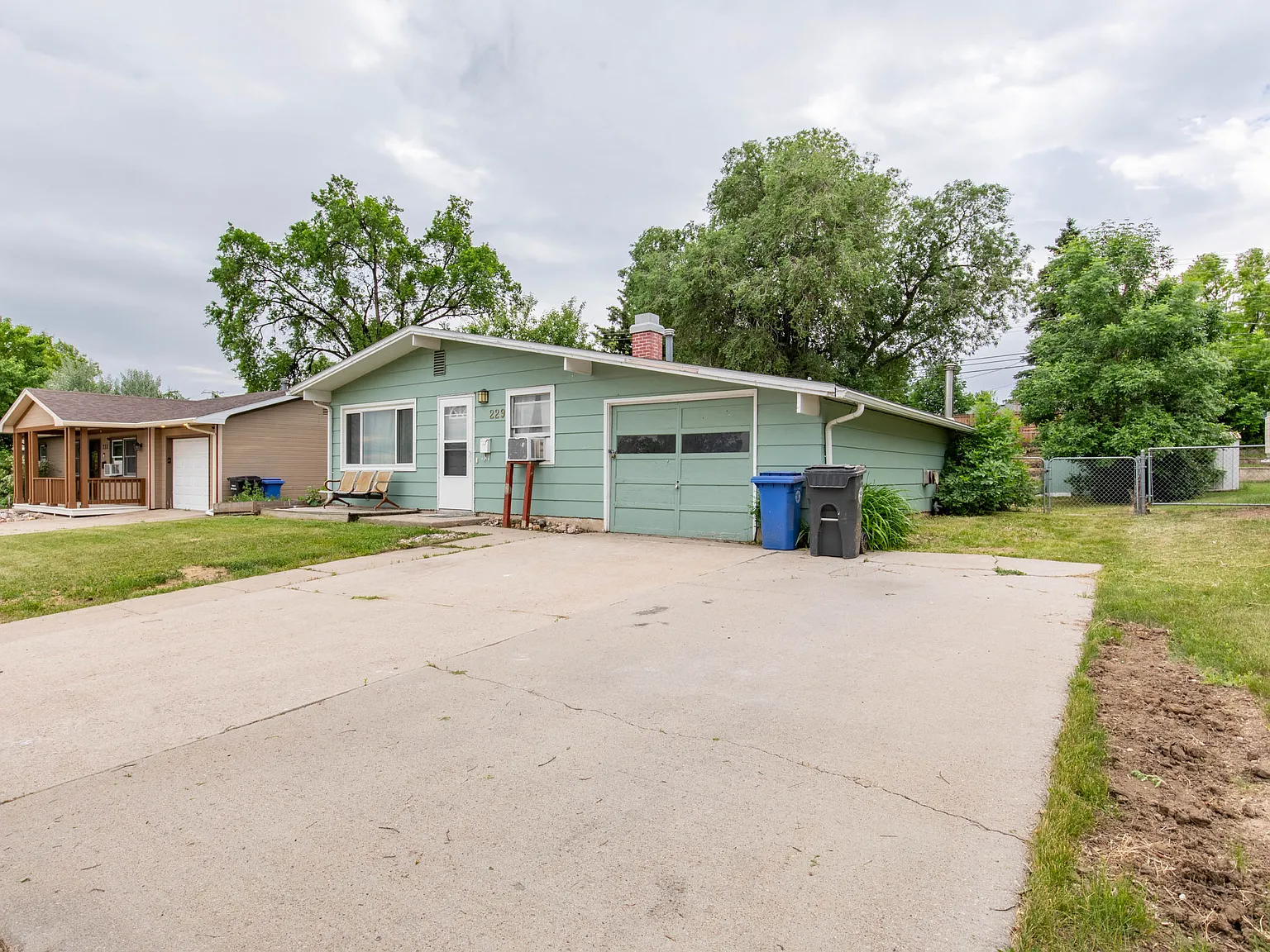 3 bed, 1224 sqft, $1,895 — Photo 3